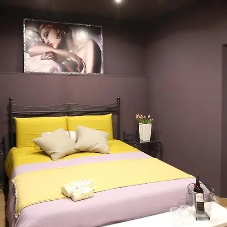 Residenza Lucio Alfio Bed & Breakfast Veroli